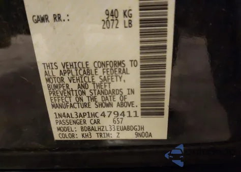 2017 Nissan Altima 2.5 Sr из США, поврежденный, VIN 1N4AL3AP1HC479411